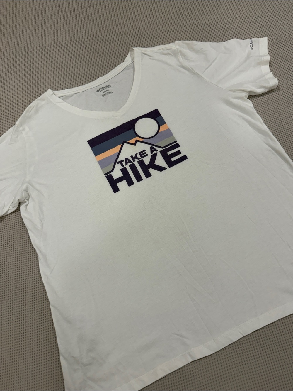 Columbia White V-Neck Tee with Navy and Peach Graphic
